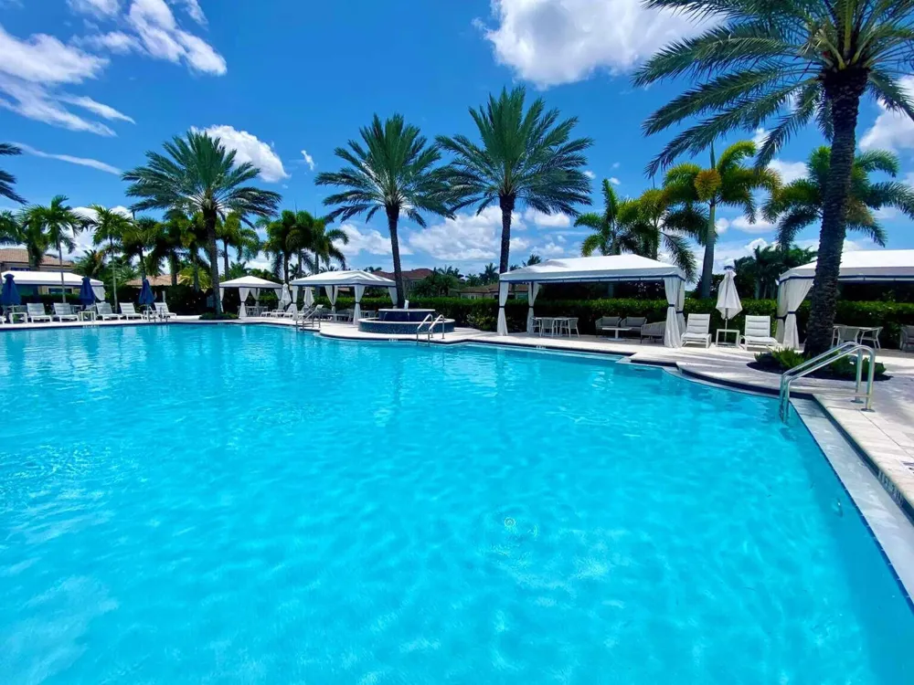 8151 Lost Creek Lane Delray Beach, FL 33446