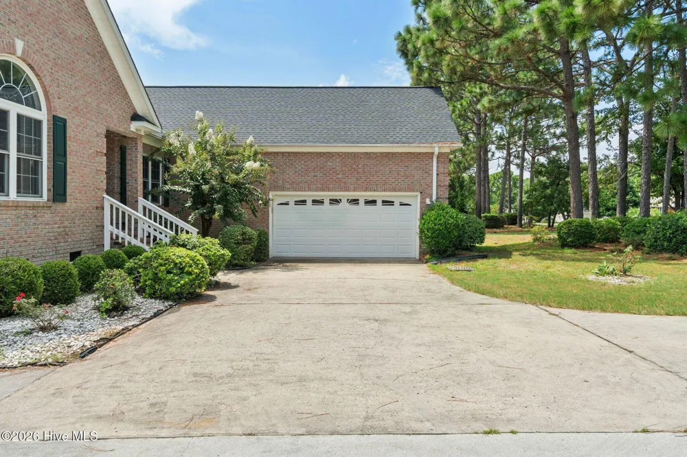 8927 Sedgley Drive Wilmington, NC 28412