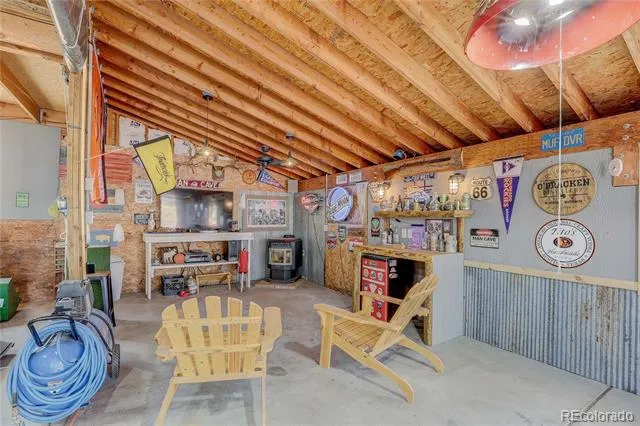 1250 County Road 166 Elizabeth, CO 80107