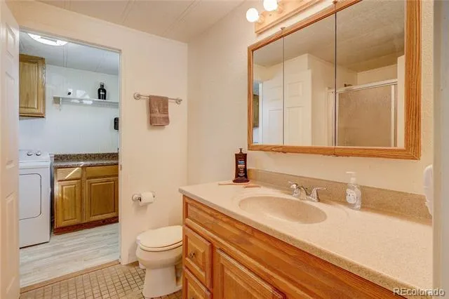 1250 County Road 166 Elizabeth, CO 80107