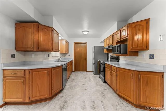 4025 Carefree Circle Colorado Springs, CO 80917