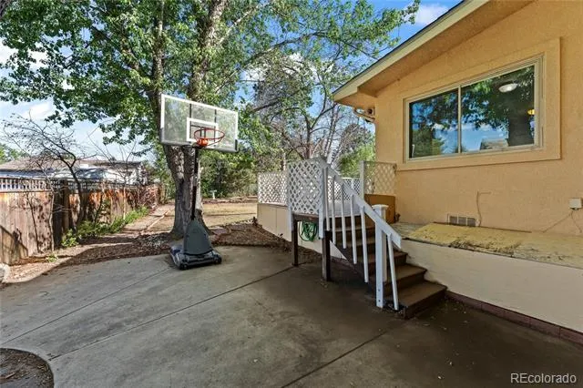 4025 Carefree Circle Colorado Springs, CO 80917