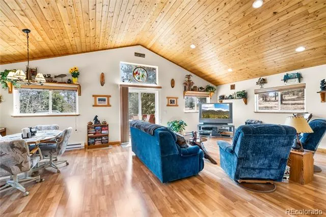 75 York Court #11 Jefferson, CO 80456