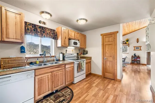 75 York Court #11 Jefferson, CO 80456