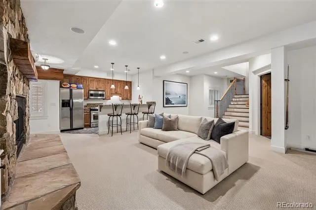 1 Gooseberry Lane Cherry Hills Village, CO 80113