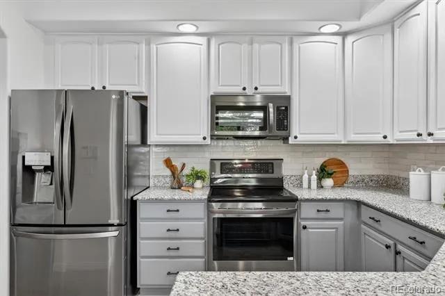 12713 W Bowles Place Littleton, CO 80127