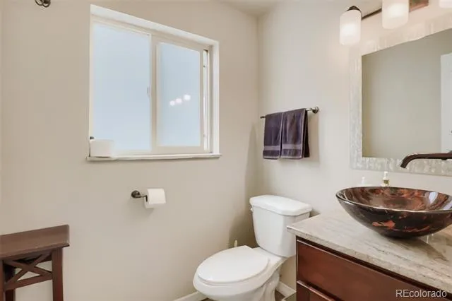 8901 W Radcliffe Place Littleton, CO 80123