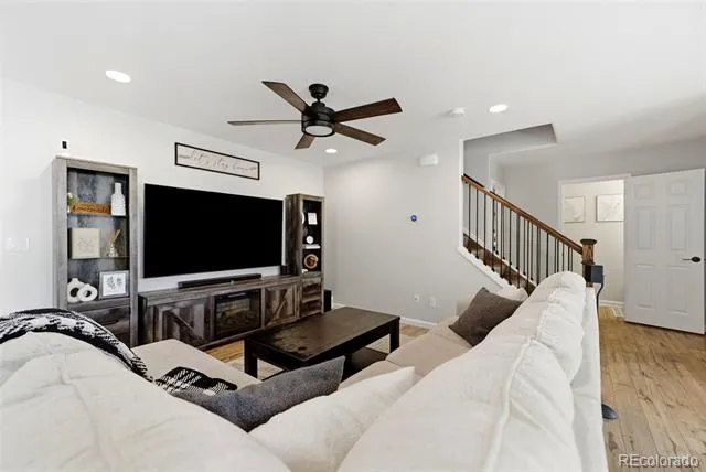 16013 E Nichols Place Englewood, CO 80112