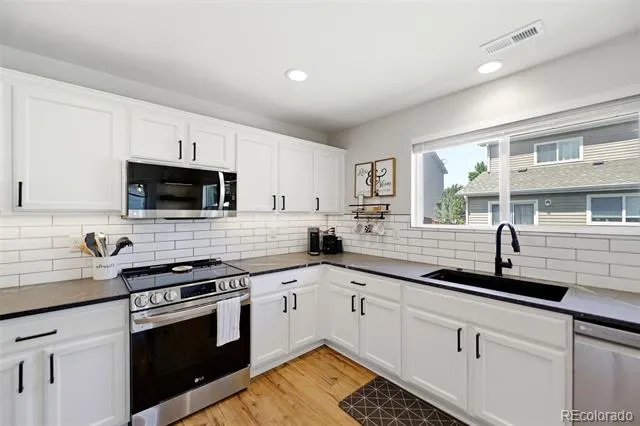 16013 E Nichols Place Englewood, CO 80112