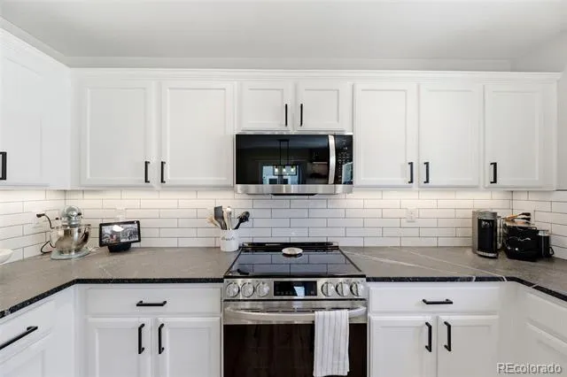 16013 E Nichols Place Englewood, CO 80112