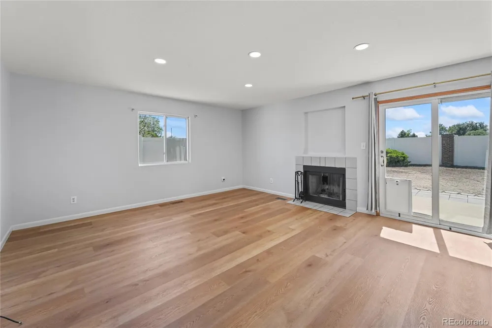 5012 W 77th Dr Drive Westminster, CO 80030