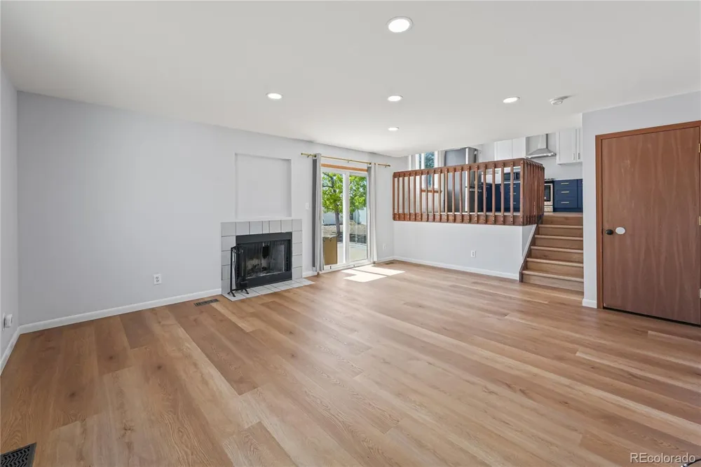 5012 W 77th Dr Drive Westminster, CO 80030