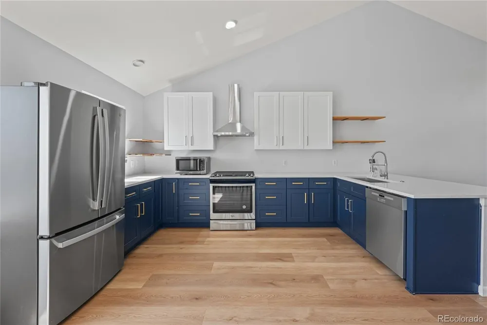 5012 W 77th Dr Drive Westminster, CO 80030