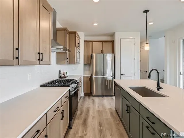 1203 S Algonquian Street Aurora, CO 80018