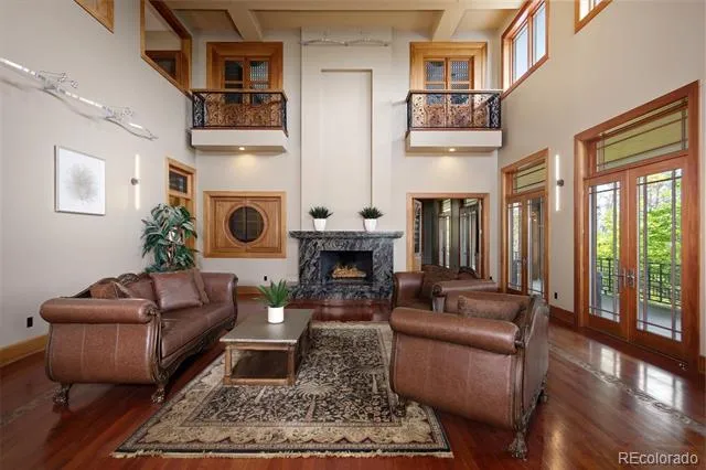 8532 Strawberry Lane Niwot, CO 80503