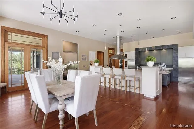 8532 Strawberry Lane Niwot, CO 80503