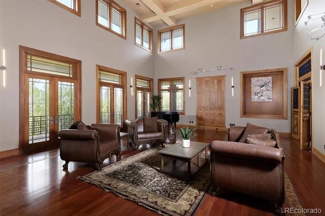 8532 Strawberry Lane Niwot, CO 80503