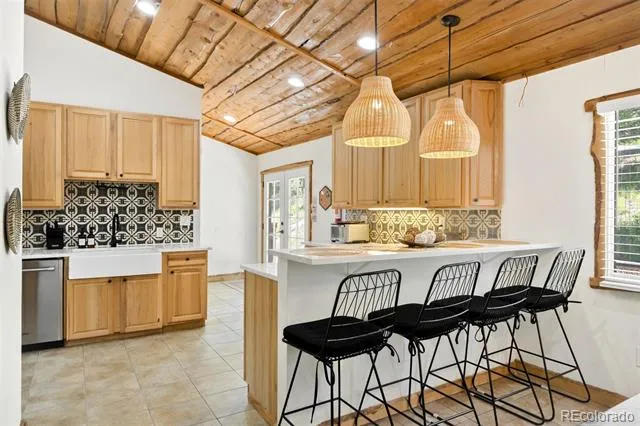 9034 US Highway 285 Morrison, CO 80465