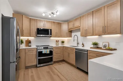 615 S Alton Way #10D