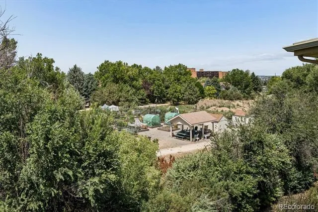 615 S Alton Way #10D Denver, CO 80247