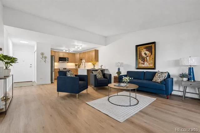 615 S Alton Way #10D Denver, CO 80247