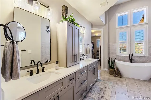 9108 Viaggio Way Highlands Ranch, CO 80126