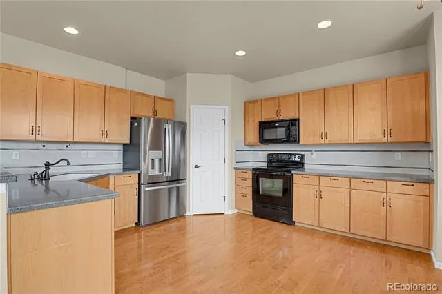 6651 Big Leaf Lane Colorado Springs, CO 80927