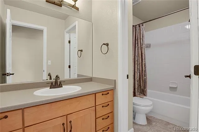 6651 Big Leaf Lane Colorado Springs, CO 80927