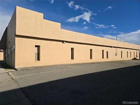 422 and 418 4th Street