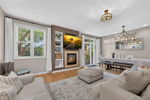 558 S Elm Street Denver, CO 80246