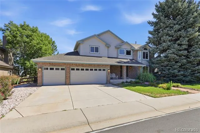 9748 S Ashleigh Lane Highlands Ranch, CO 80126