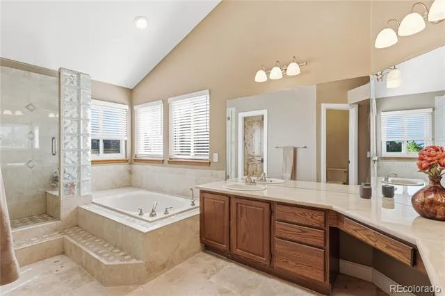 9748 S Ashleigh Lane Highlands Ranch, CO 80126