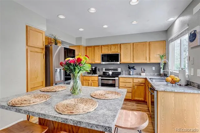 18215 E Warren Avenue Aurora, CO 80013