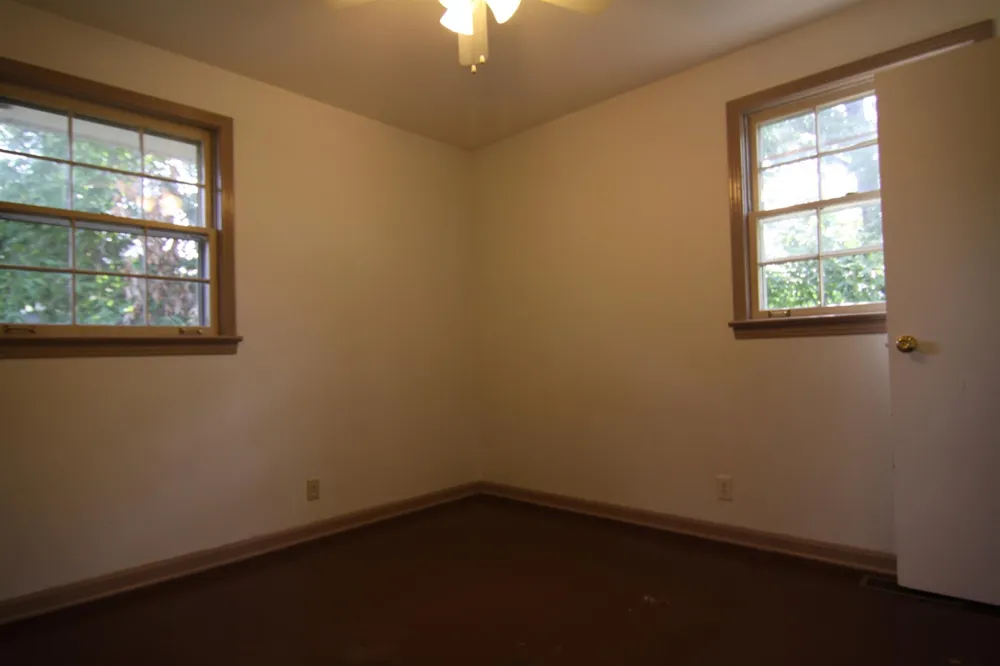 304 Hilldale Ln Clarksville, TN 37043