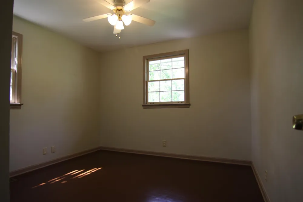 304 Hilldale Ln Clarksville, TN 37043