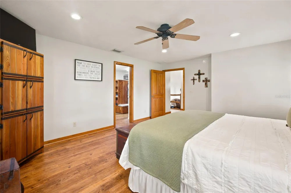 2015 NW 35TH STREET ocala, FL 34475
