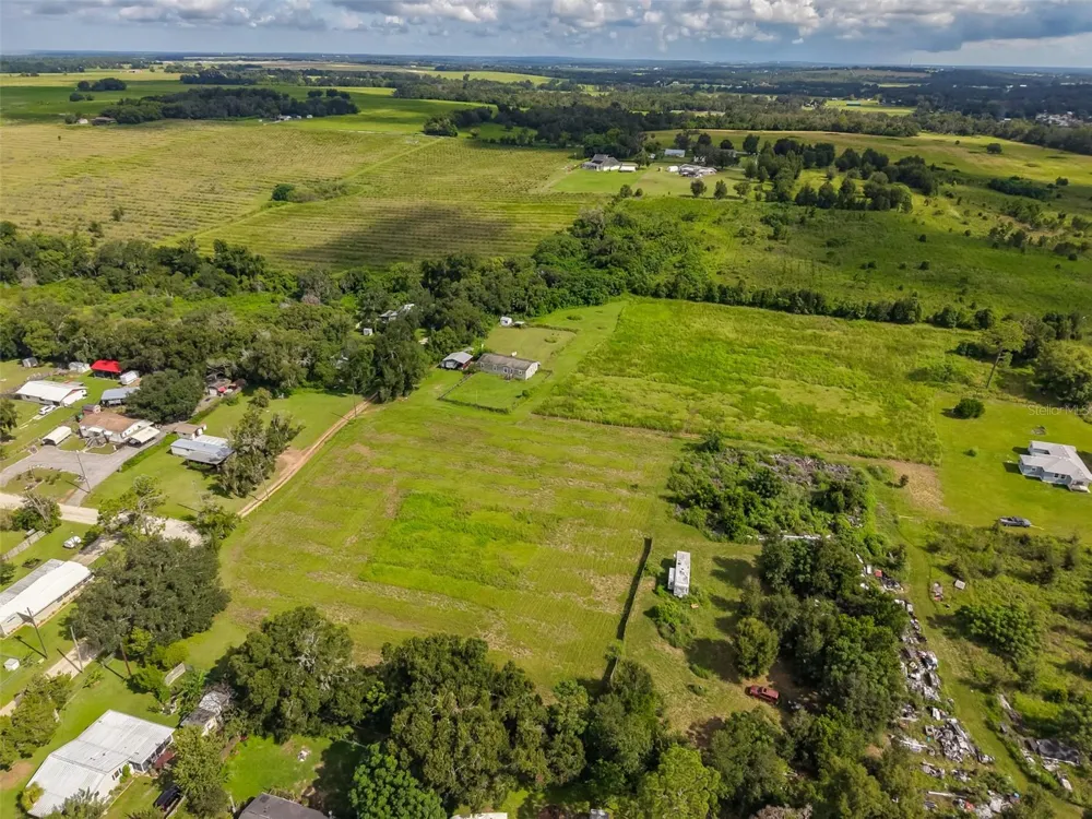 7408 HYLAN STREET Zephyrhills, FL 33541
