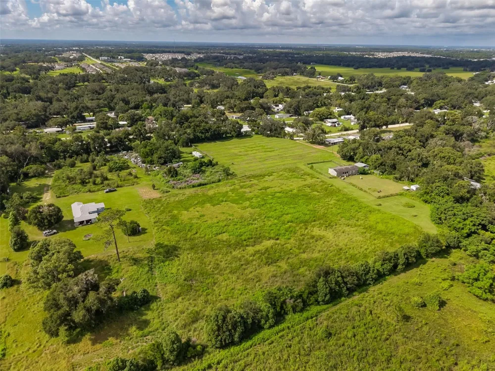 7408 HYLAN STREET Zephyrhills, FL 33541