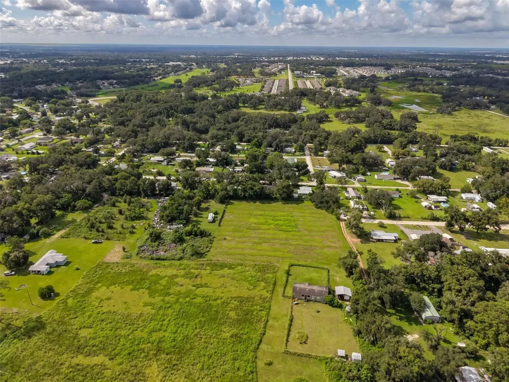 7408 HYLAN STREET Zephyrhills, FL 33541