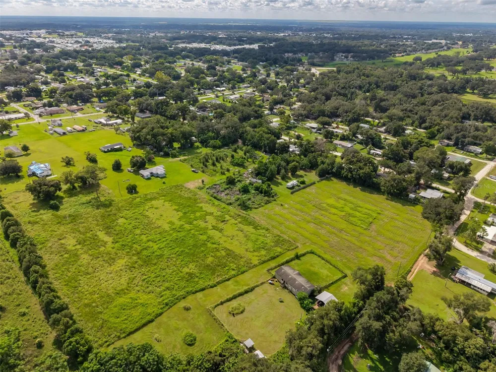 7408 HYLAN STREET Zephyrhills, FL 33541