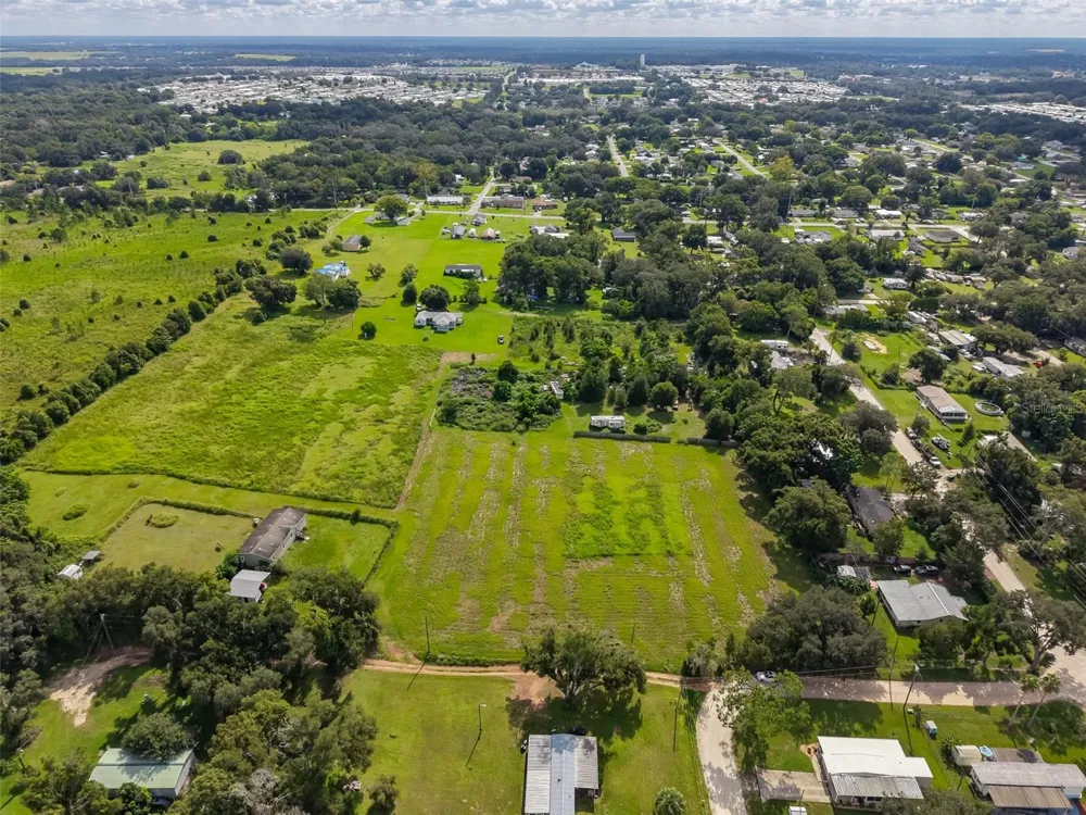 7408 HYLAN STREET Zephyrhills, FL 33541