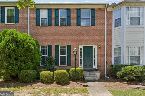 2076 Pinnacle Pointe DR