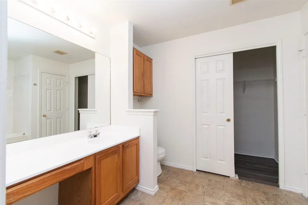 1436 Roxannes Run Pflugerville, TX 78660