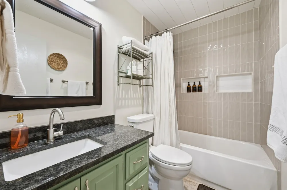 6805 Rearden Road Austin, TX 78745