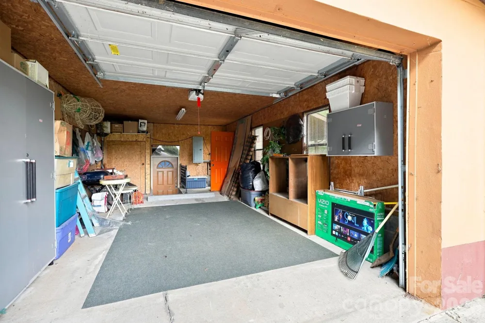128 Wildcherry Hill Road Maggie Valley, NC 28751