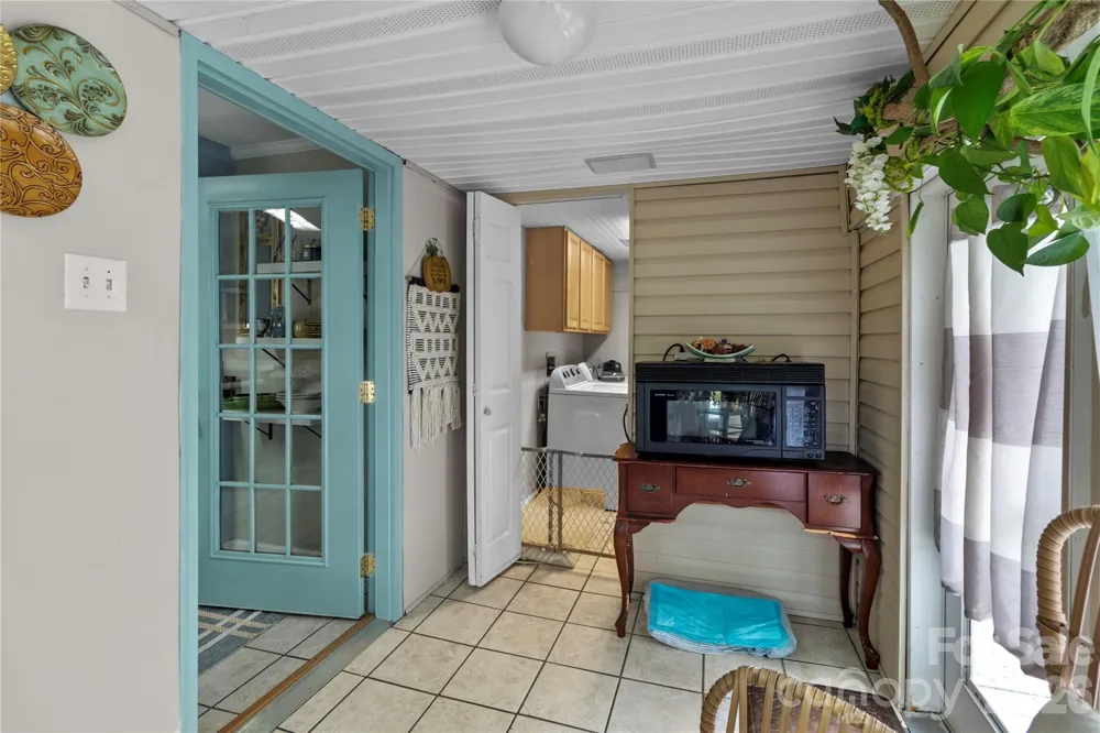 404 Moss Springs Road Albemarle, NC 28001