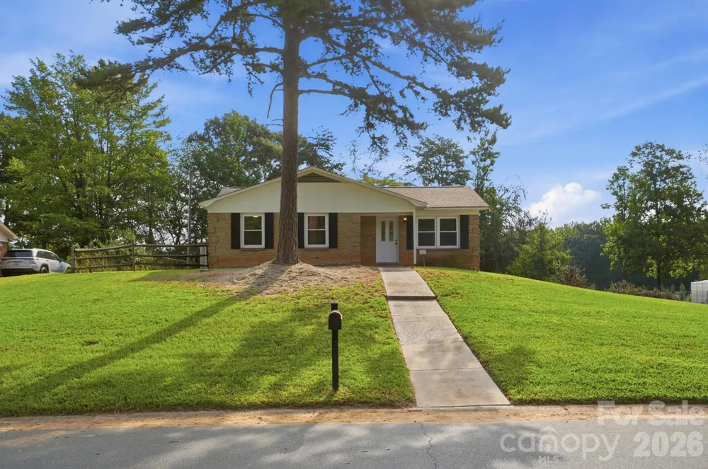 9933 Starwood Drive Charlotte, NC 28215