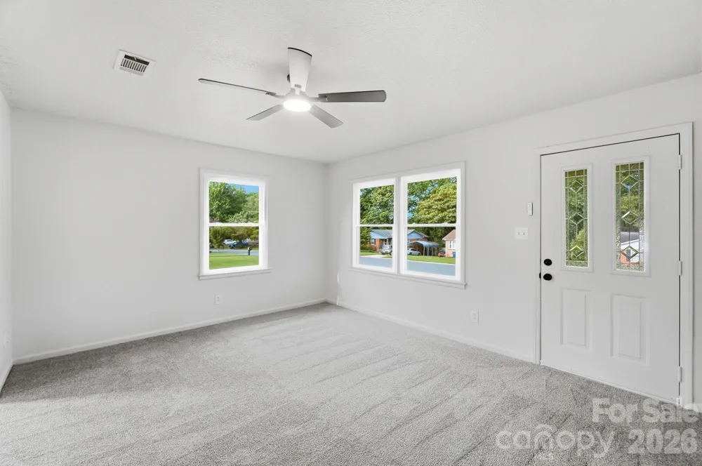 9933 Starwood Drive Charlotte, NC 28215