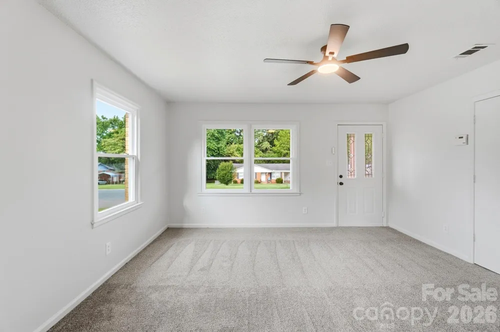 9933 Starwood Drive Charlotte, NC 28215