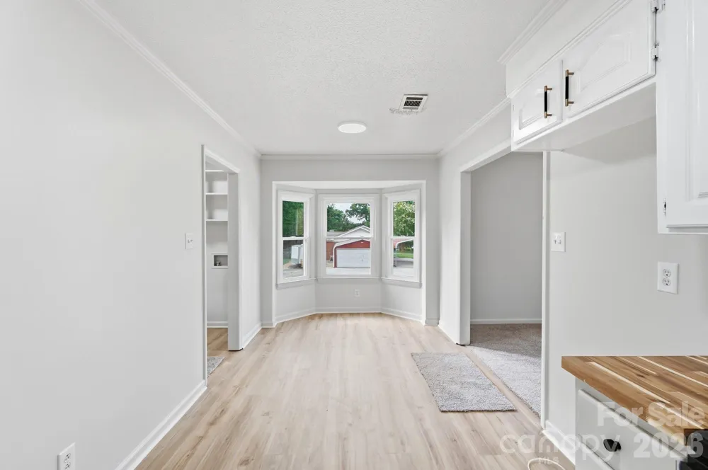 9933 Starwood Drive Charlotte, NC 28215